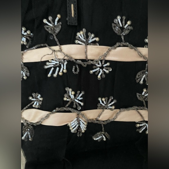 RARE Y2K Authentic Valentino Garavani intricately beaded silk and leather tote ~ - Picture 7 of 16